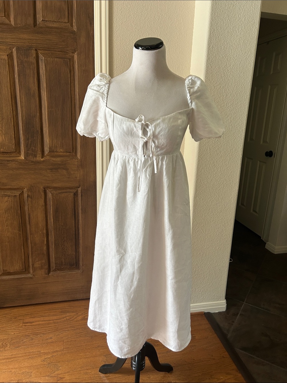 Aritzia White Cotton Midi Dress White Puff-Sleeve Tie-Front